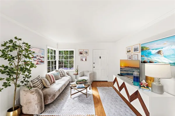 $5,000 | 189 Lower Cliff Drive, Laguna Beach, CA 92651