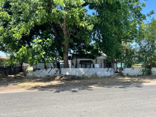 $129,000 | 14733 Imperial Road, Porterville, CA 93257