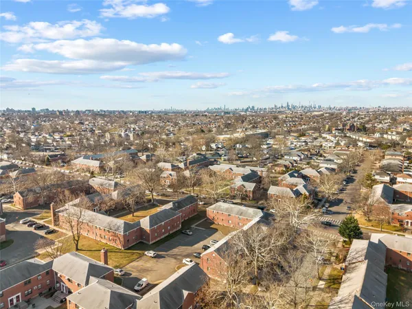 $410,000 | 160-08 16th Avenue, Unit 2 | Clearview