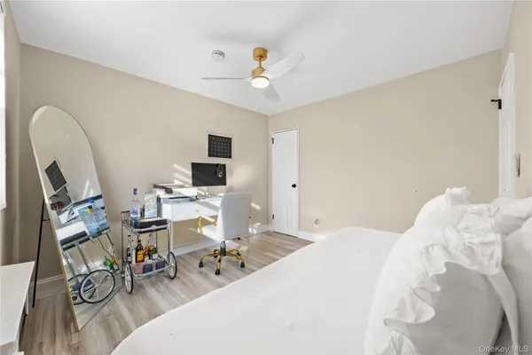 $410,000 | 160-08 16th Avenue, Unit 2 | Clearview