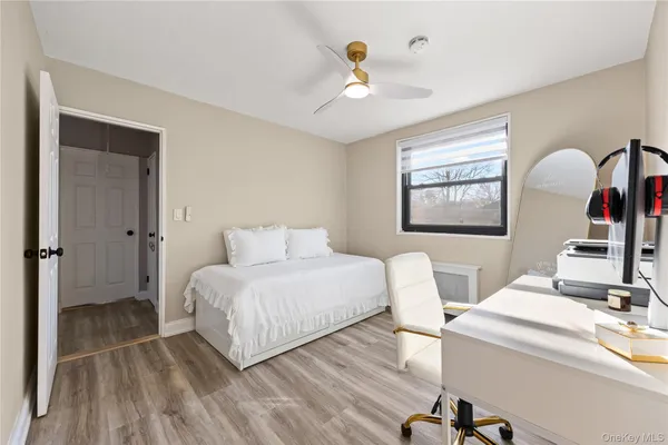 $410,000 | 160-08 16th Avenue, Unit 2 | Clearview