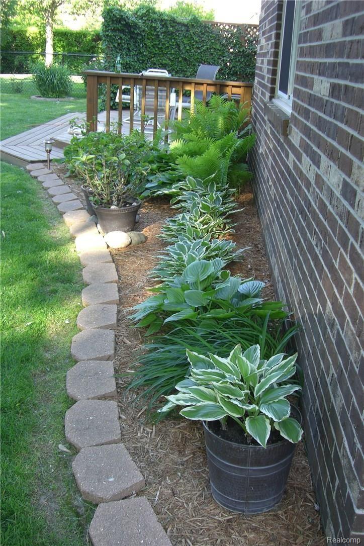 42316 Proctor Road Canton, MI 48188 - Photo 37 of 37 Landscape 4.jpg