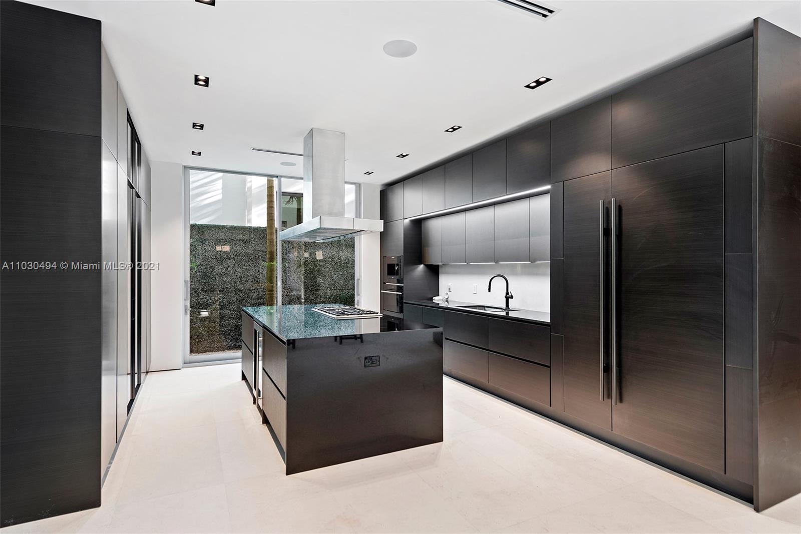 3737 Justison Road Miami, FL 33133 - Photo 3 of 13