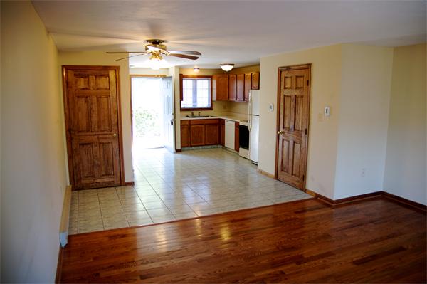 37 Boston Road, Unit B Sutton, MA 01590 - Photo 4 of 9