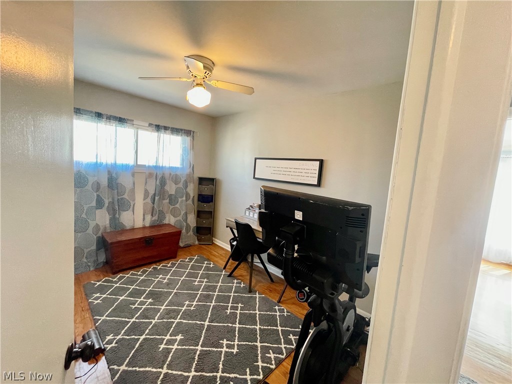 1762 Bellingham Road Cleveland, OH 44124 - Photo 12 of 24