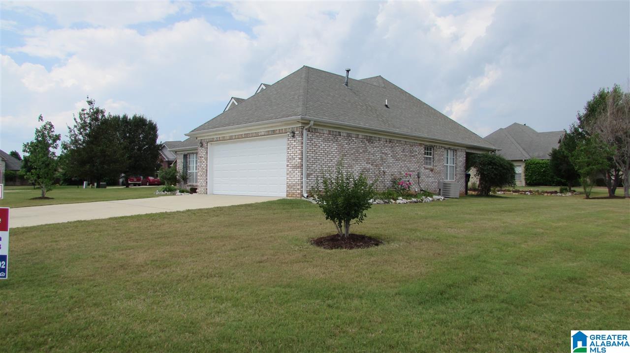 100 Queens Gate Alabaster, AL 35114 - Photo 4 of 44