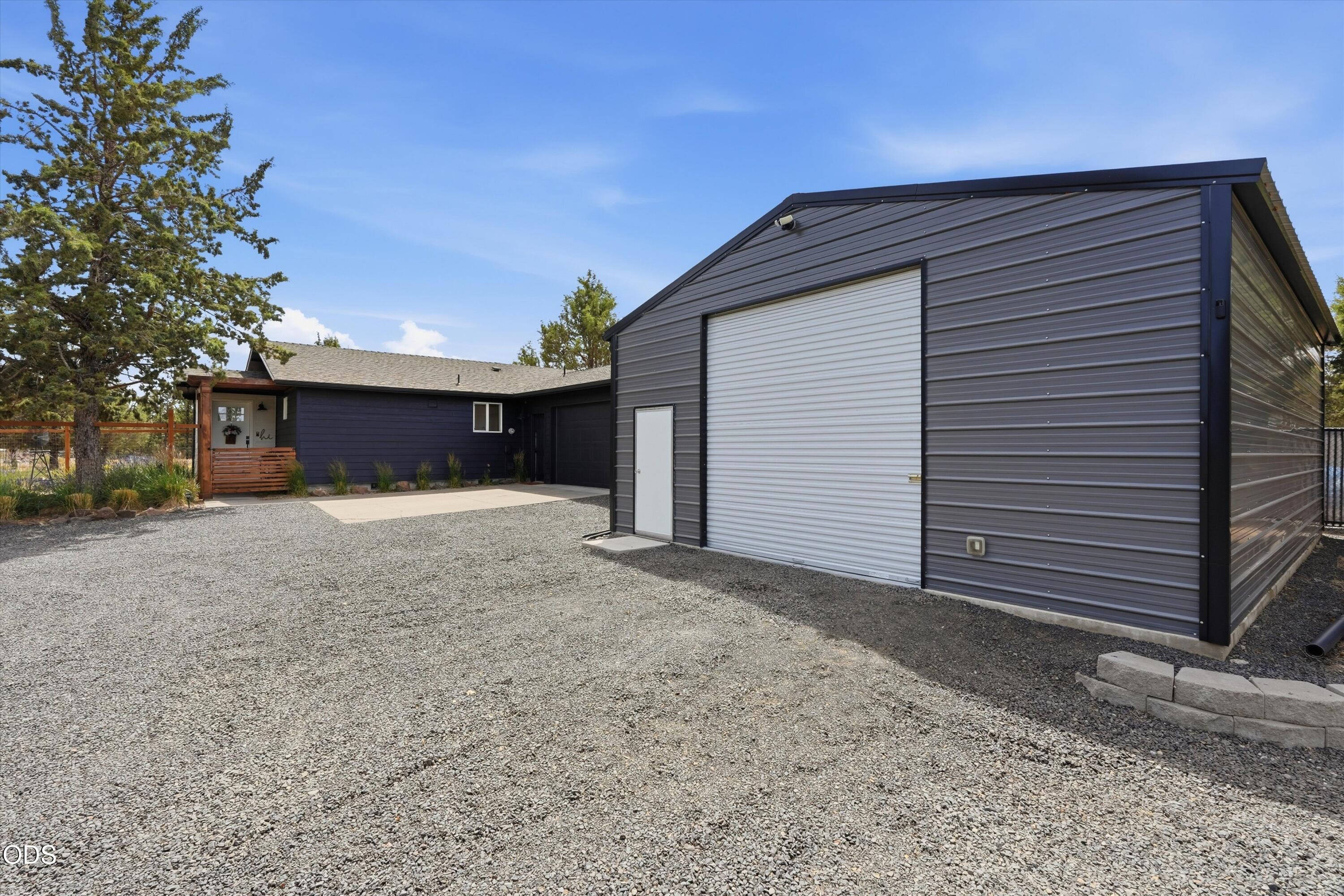 8120 Southwest Shad Road Terrebonne, OR 97760 - Photo 40 of 47