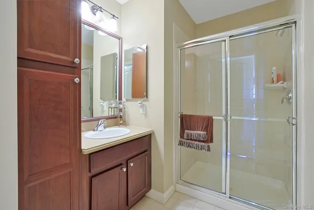 $475,000 | 3207 Leeward Drive, Haverstraw, NY 10927