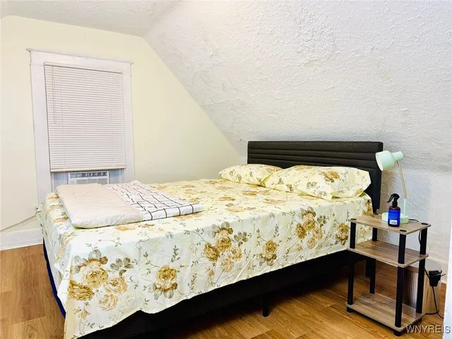 $140,000 | 2523 Falls Street, Niagara Falls, NY 14303