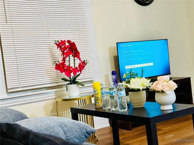 $140,000 | 2523 Falls Street, Niagara Falls, NY 14303