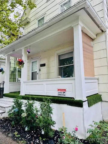 $140,000 | 2523 Falls Street, Niagara Falls, NY 14303