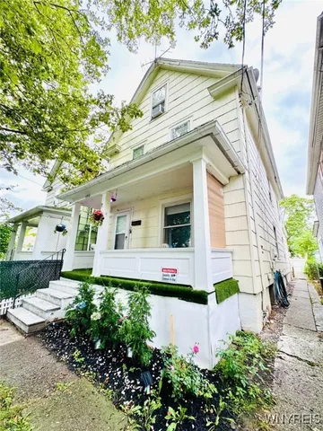 $140,000 | 2523 Falls Street, Niagara Falls, NY 14303