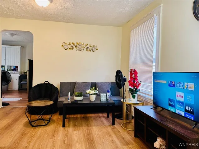 $140,000 | 2523 Falls Street, Niagara Falls, NY 14303