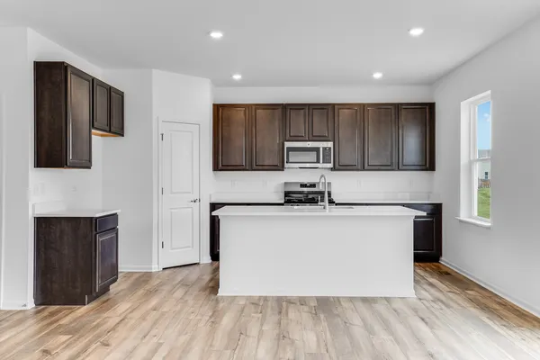 $459,400 | 311 Twinleaf Trail, Yorkville, IL 60560