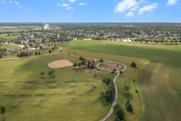 $459,400 | 311 Twinleaf Trail, Yorkville, IL 60560