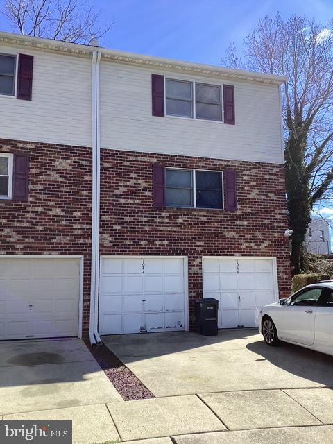 1944 Ridley Mill Lane Woodlyn, PA 19094 - Photo 2 of 41