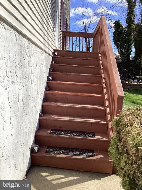 1944 Ridley Mill Lane Woodlyn, PA 19094 - Photo 5 of 41