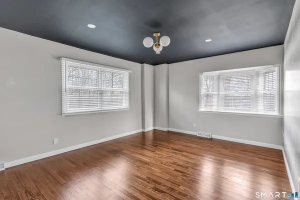 $4,200 | 245 Unquowa Road, Unit 2, Fairfield, CT 06824