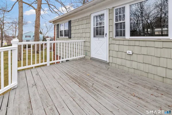 $4,200 | 245 Unquowa Road, Unit 2, Fairfield, CT 06824