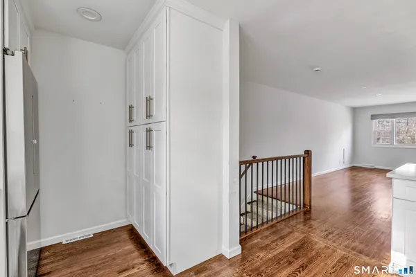 $4,200 | 245 Unquowa Road, Unit 2, Fairfield, CT 06824