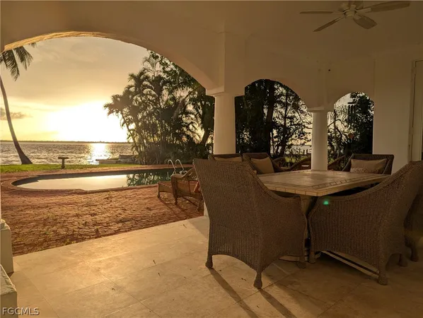 $20,000 | 2878 Valencia Way, Fort Myers, FL 33901