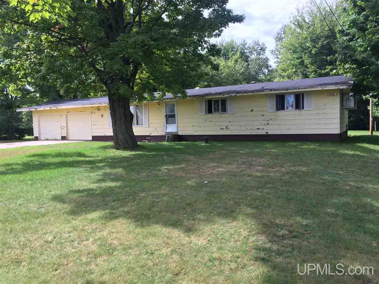 6619 M Road Escanaba, MI 49829 - Photo 1 of 1