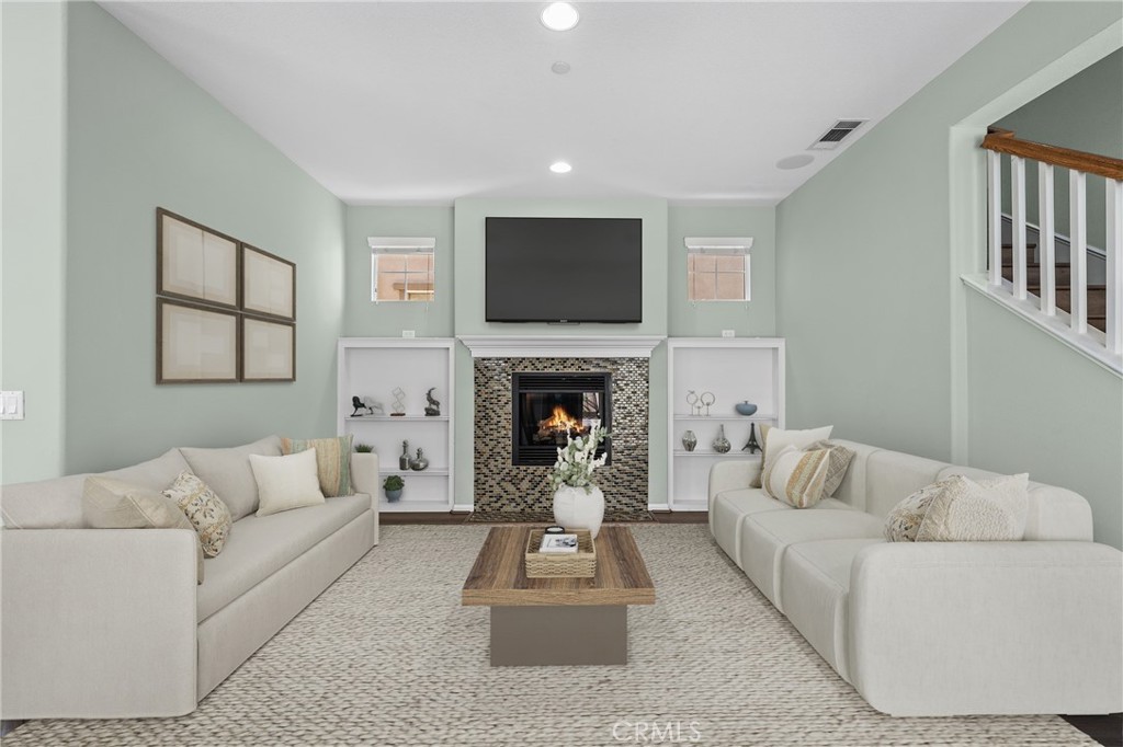 25 Amy Way Ladera Ranch, CA 92694 - Photo 4 of 87 Virtual Staging
