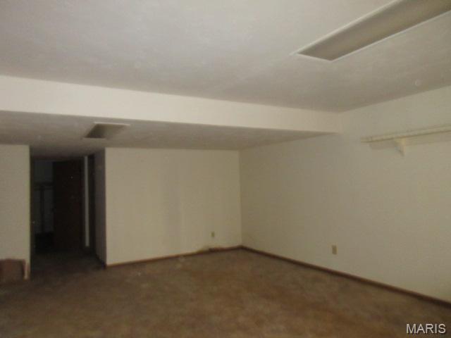 20 Ridge Mt Court St. Charles, MO 63303 - Photo 15 of 16