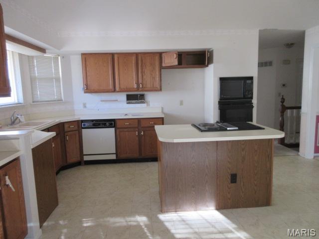 20 Ridge Mt Court St. Charles, MO 63303 - Photo 5 of 16