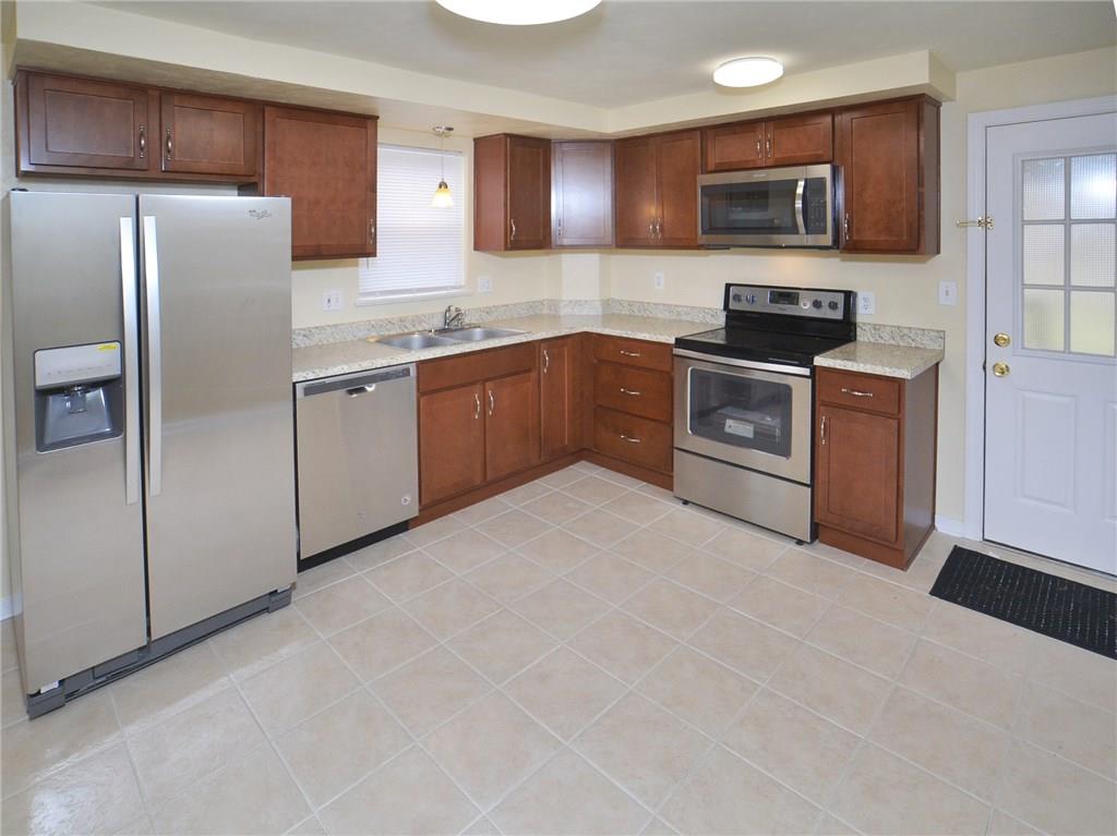476 Hamil Road Penn Hills, PA 15147 - Photo 2 of 22 Gallery Image 2