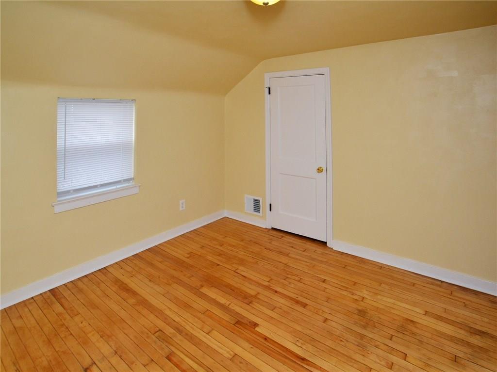 476 Hamil Road Penn Hills, PA 15147 - Photo 12 of 22 Gallery Image 12