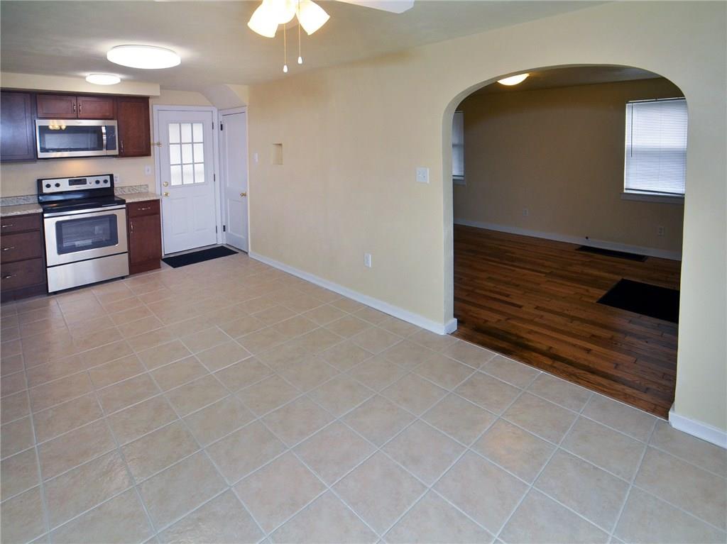 476 Hamil Road Penn Hills, PA 15147 - Photo 7 of 22 Gallery Image 7
