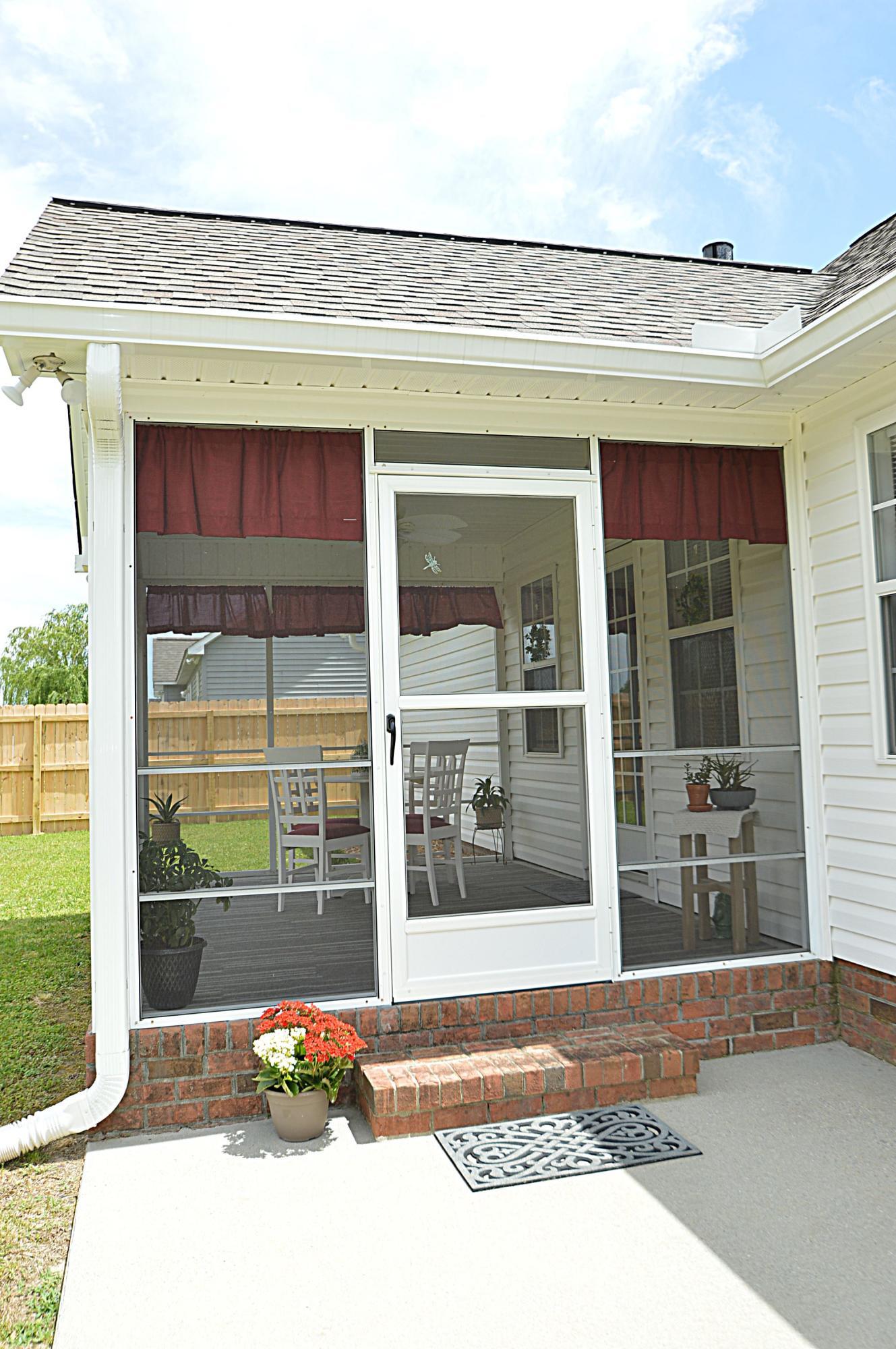 314 Conner Grant Road New Bern, NC 28562 - Photo 10 of 42 DSC_1664