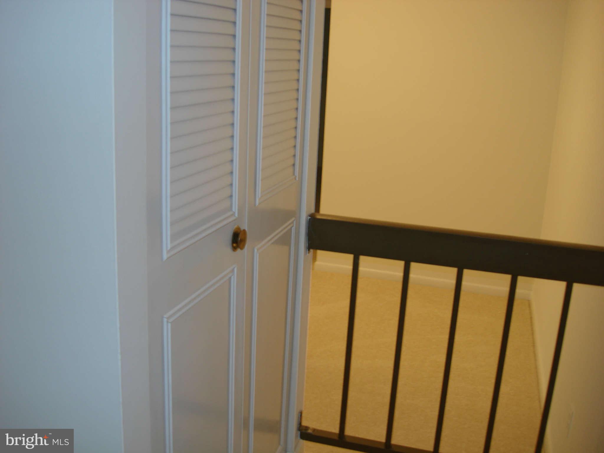 11204 Chestnut Grove Square, Unit 207 Reston, VA 20190 - Photo 13 of 30 Interior General