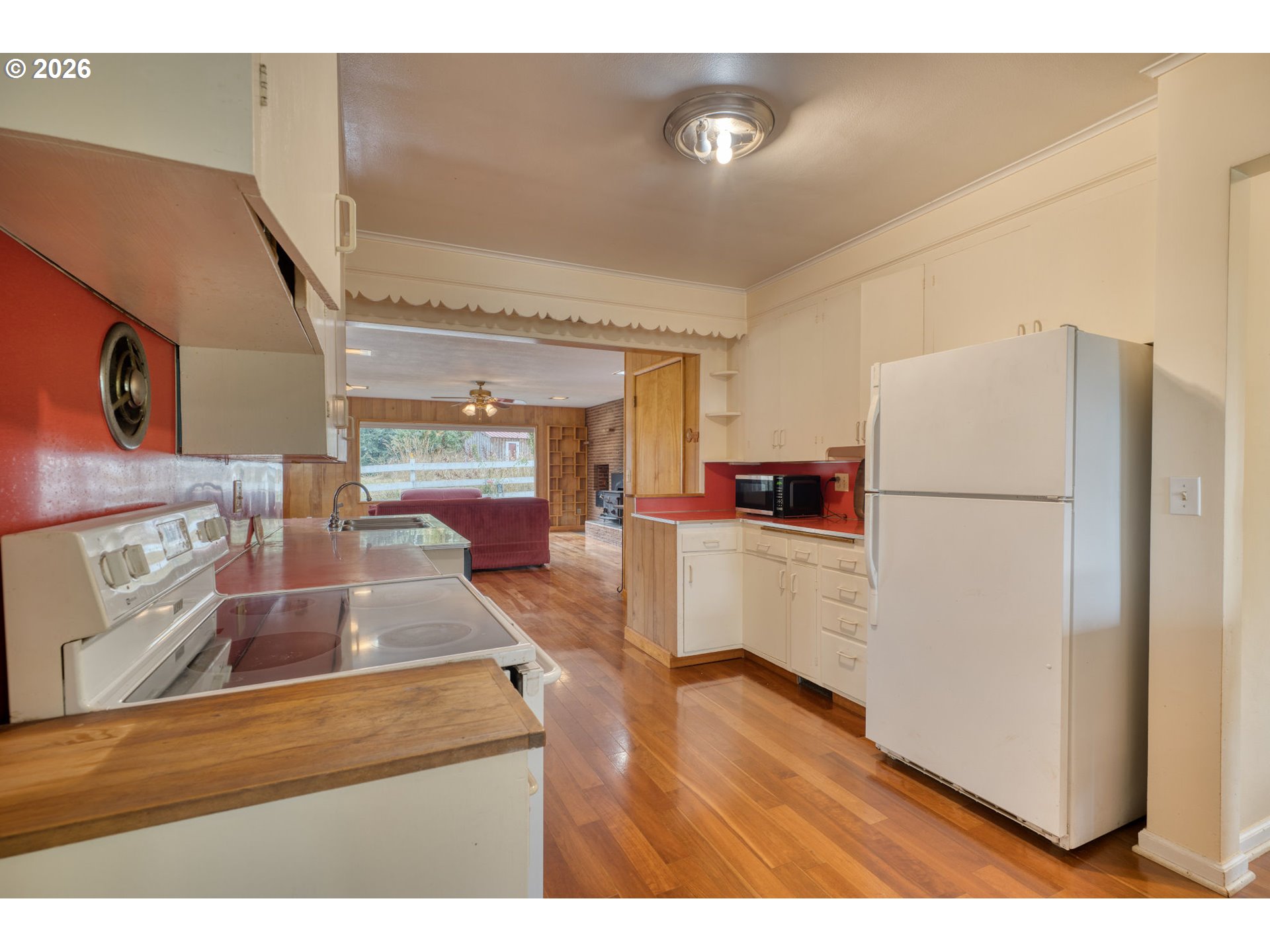 35177 Pittsburg Road St. Helens, OR 97051 - Photo 4 of 46 Kitchen