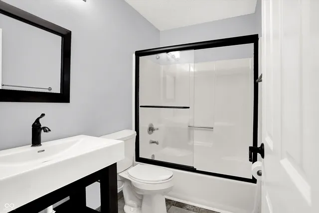 $249,900 | 8852 Lahr Court, Indianapolis, IN 46256