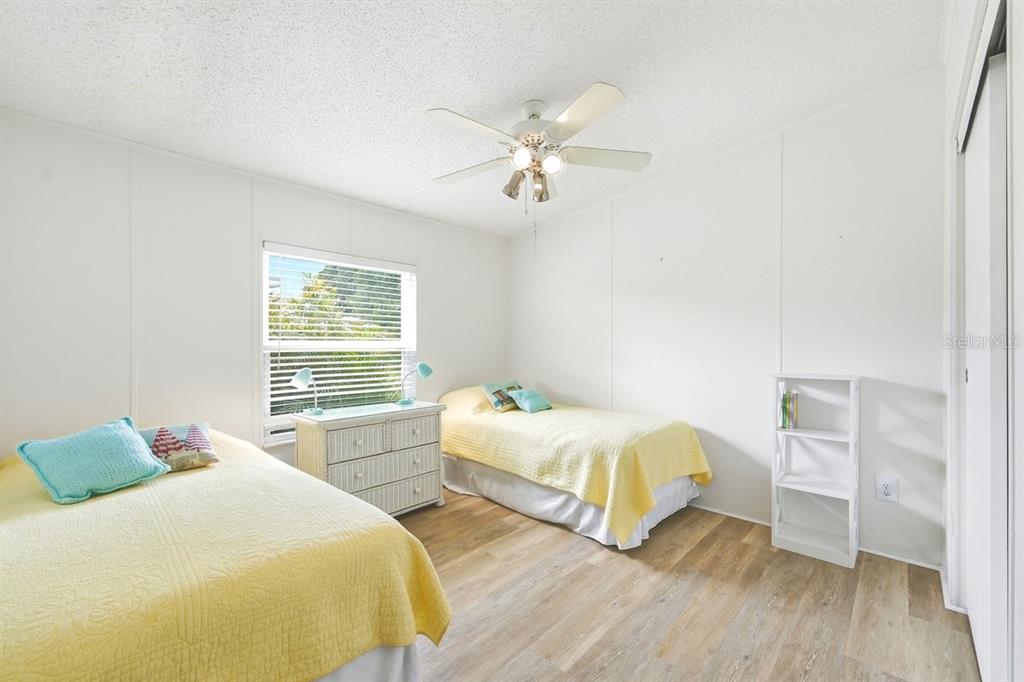 304 Portside Lane Edgewater, FL 32141 - Photo 36 of 70