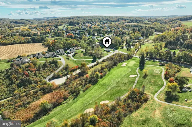 $359,900 | 2525 Springwood Road, York, PA 17402