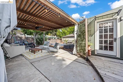 $679,000 | 10809 McIntyre Street, Oakland, CA 94605