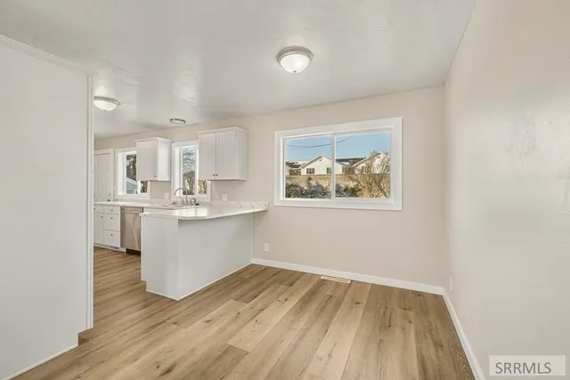 $399,000 | 380 Ronglyn Avenue, Idaho Falls, ID 83401