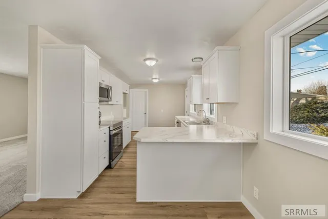 $399,000 | 380 Ronglyn Avenue, Idaho Falls, ID 83401