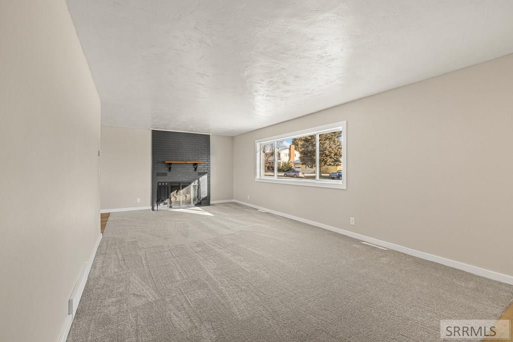 380 Ronglyn Avenue Idaho Falls, ID 83401 - Photo 8 of 50