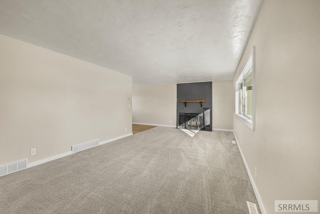 380 Ronglyn Avenue Idaho Falls, ID 83401 - Photo 9 of 50