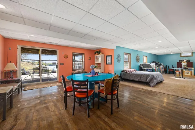 $1,325,000 | 16202 West Cottonwood Road, Elmwood, IL 61529