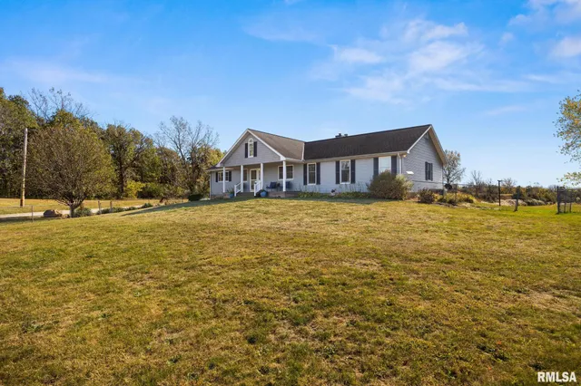 $1,325,000 | 16202 West Cottonwood Road, Elmwood, IL 61529