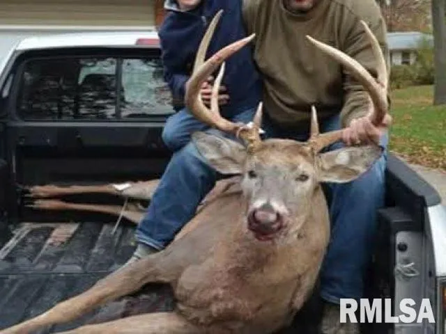 $1,325,000 | 16202 West Cottonwood Road, Elmwood, IL 61529