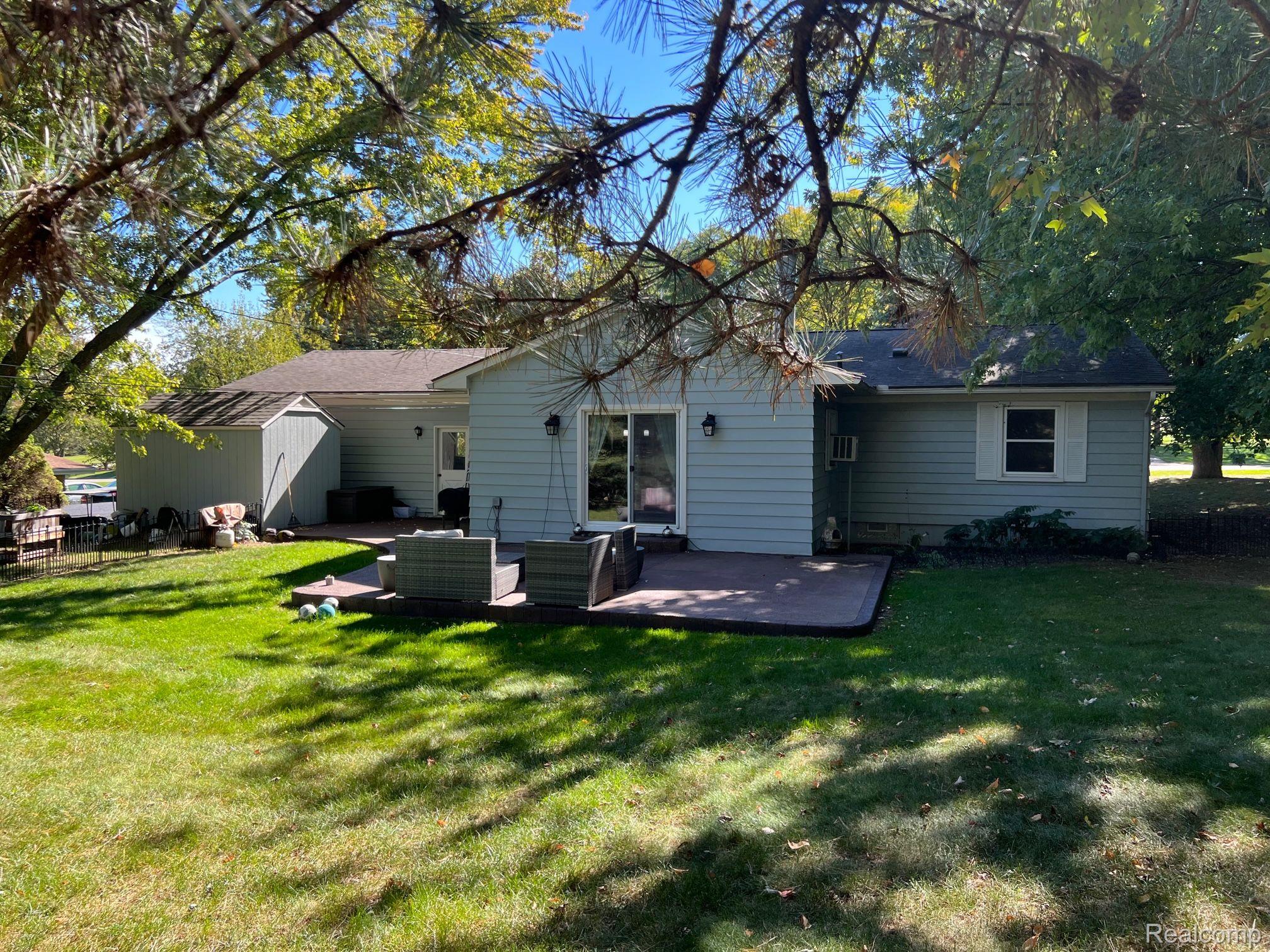 2684 Mohawk Lane Rochester, MI 48306 - Photo 26 of 33 Gallery Image 26