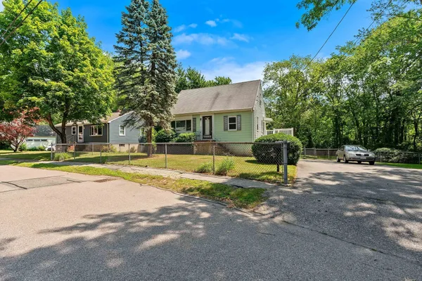 $575,000 | 26 Curtis Road, Canton, MA 02021