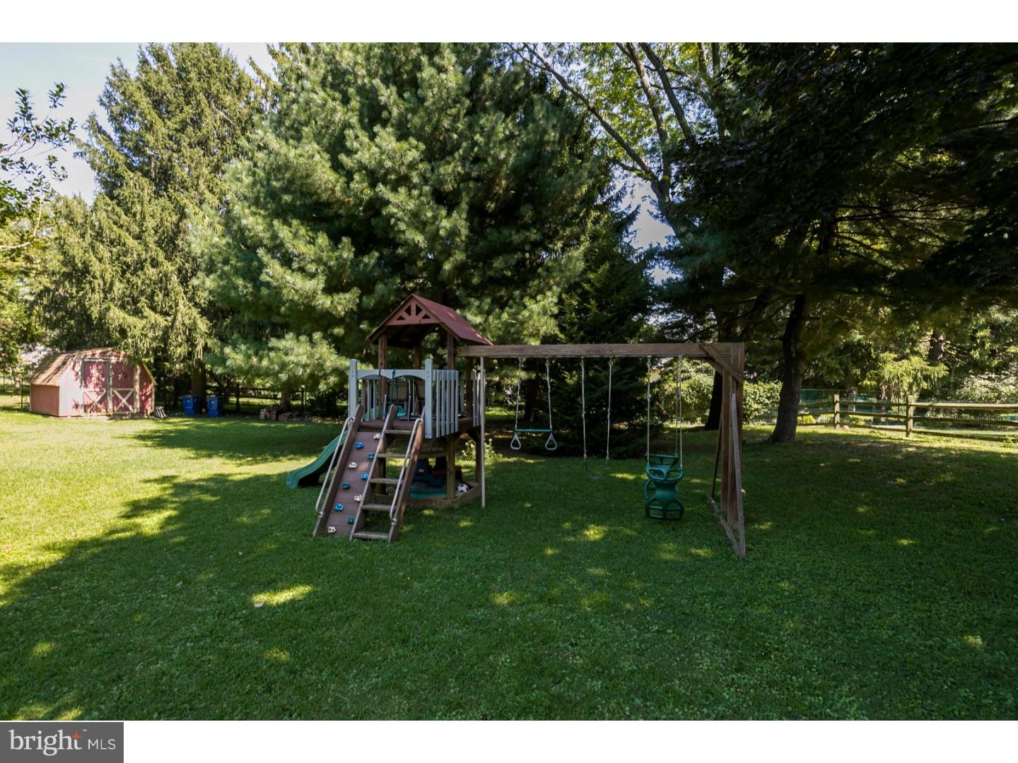 699 D Llewelyn Road Aston, PA 19014 - Photo 16 of 20 Back Yard