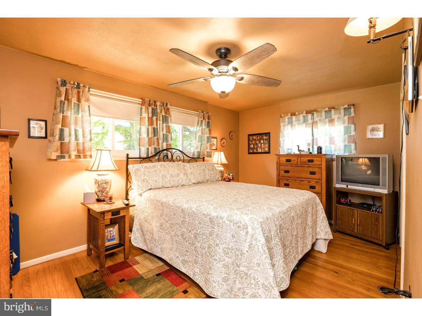 699 D Llewelyn Road Aston, PA 19014 - Photo 6 of 20 Bedroom - Main